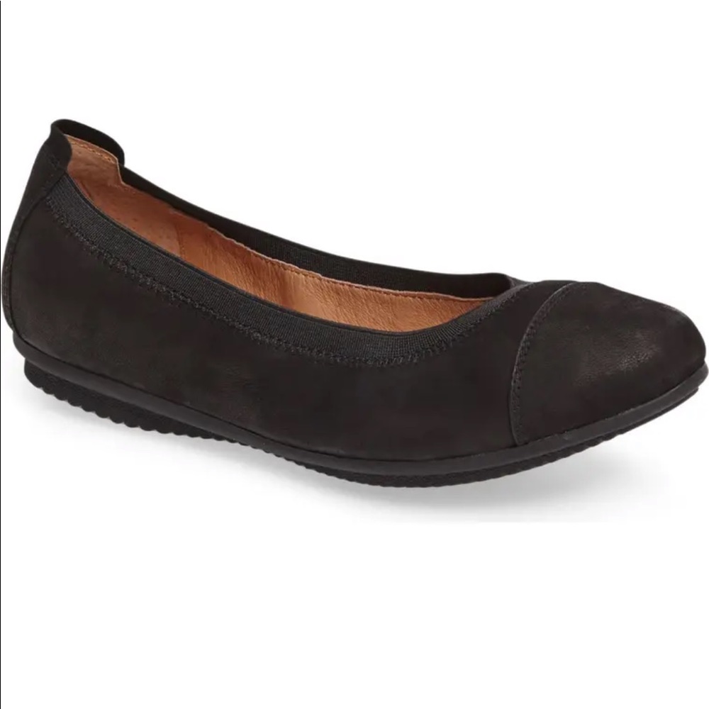 Josef Siebel Pippa black slip ons